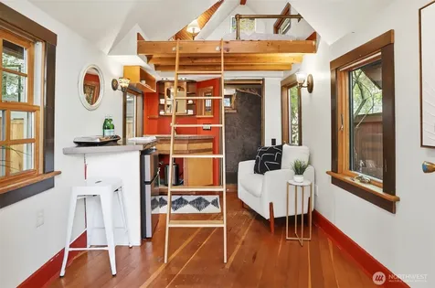 1749 NW 63rd Street Seattle WA 98107