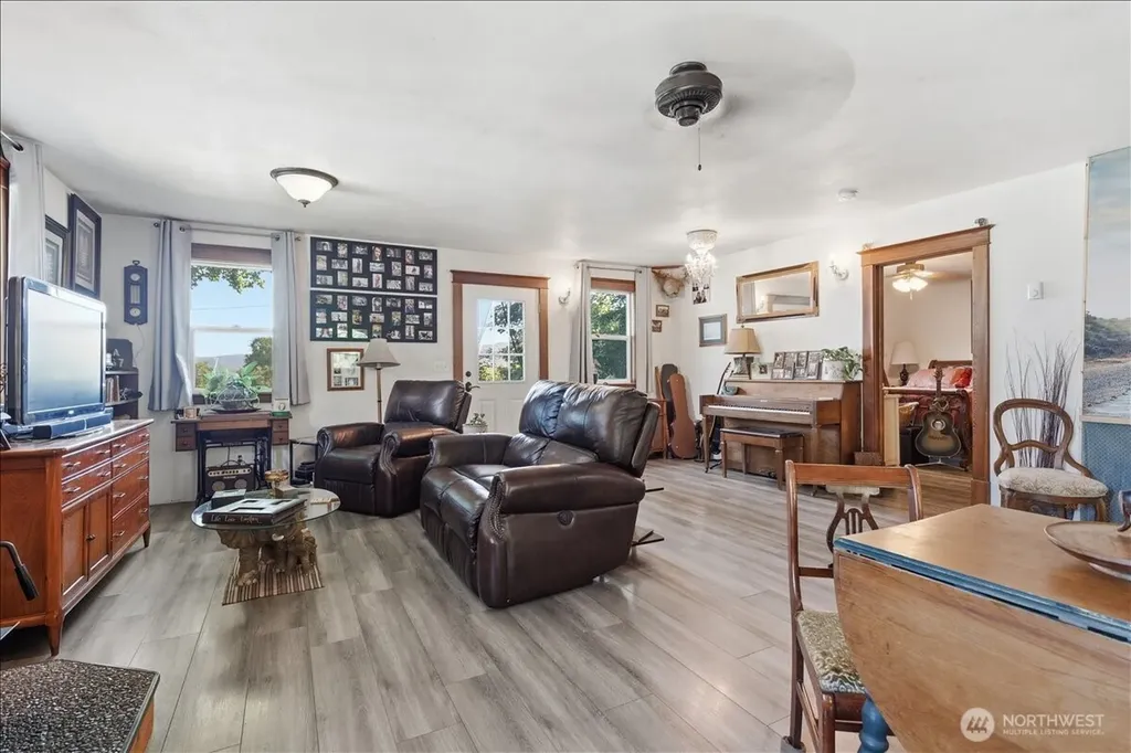 458 Partello Park Grand Coulee WA 99133