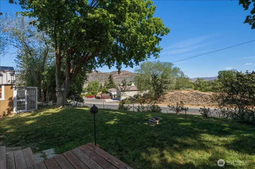 458 Partello Park Grand Coulee WA 99133