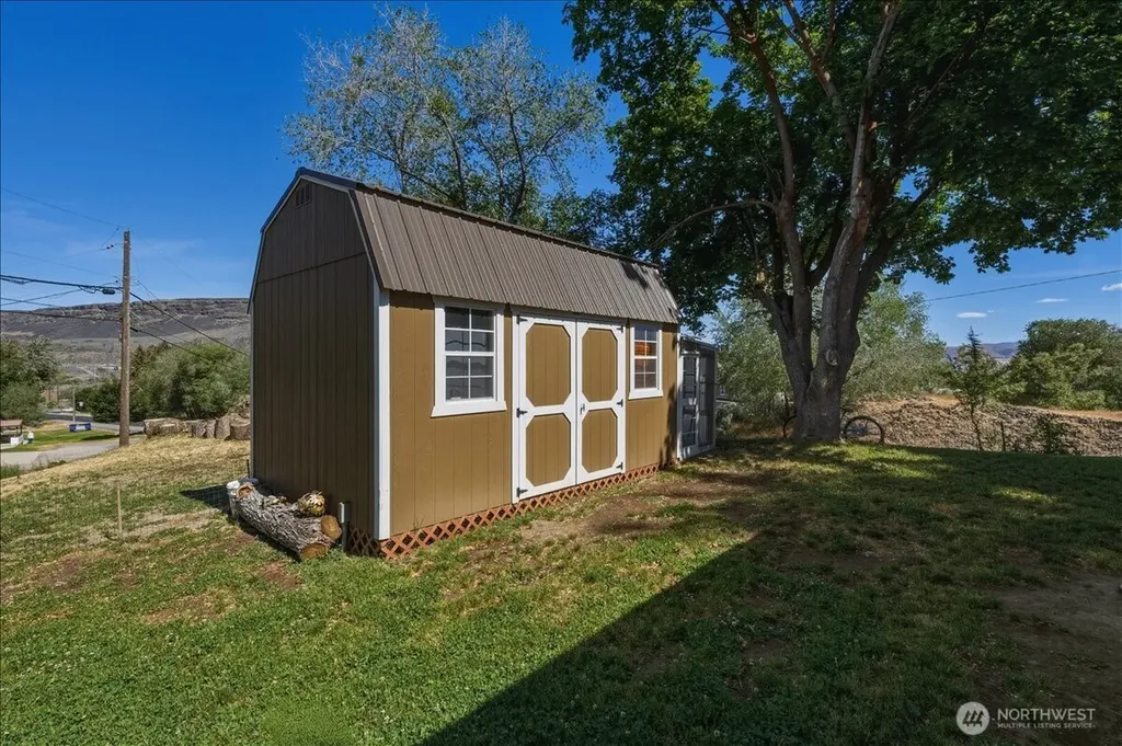 458 Partello Park Grand Coulee WA 99133