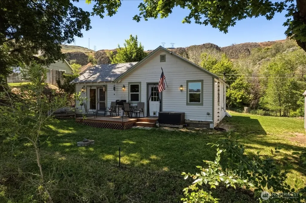 458 Partello Park Grand Coulee WA 99133