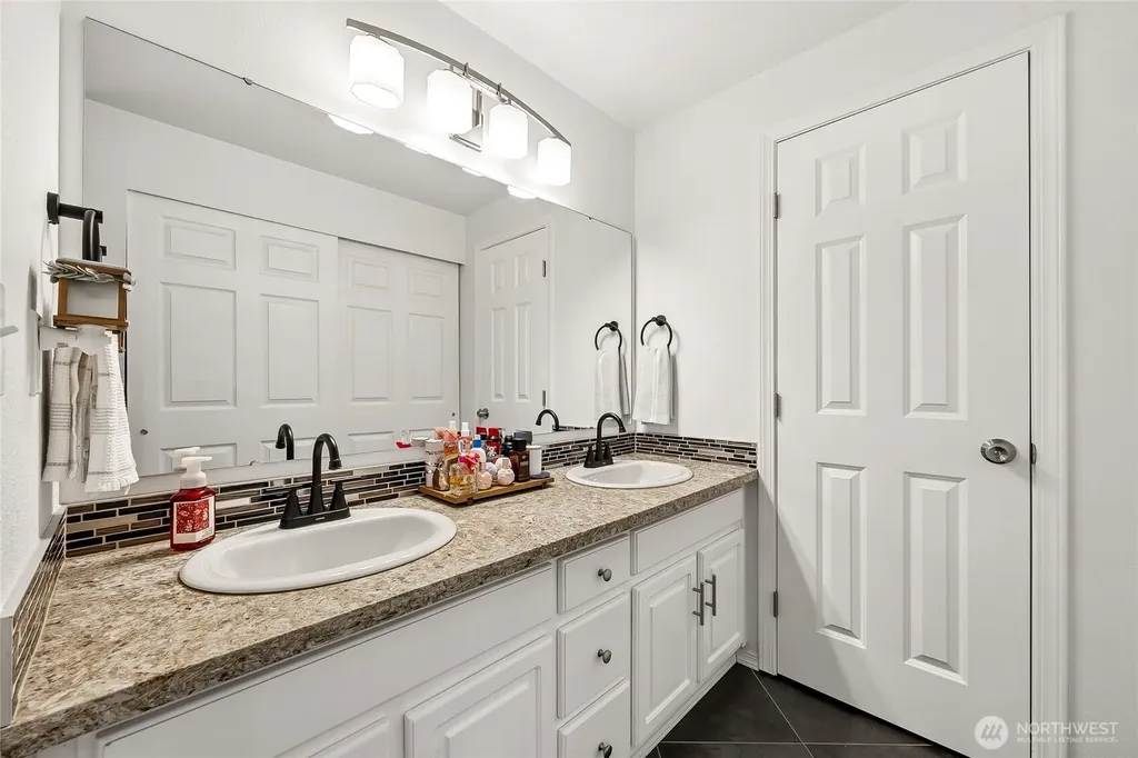 7600 13th Avenue NE Olympia WA 98516