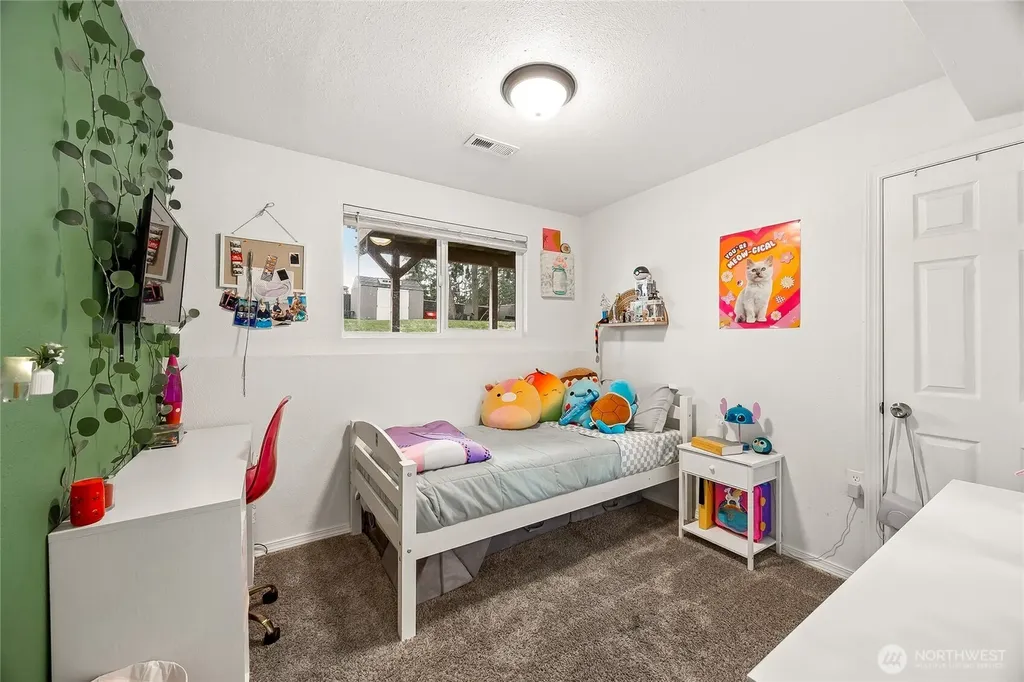 7600 13th Avenue NE Olympia WA 98516
