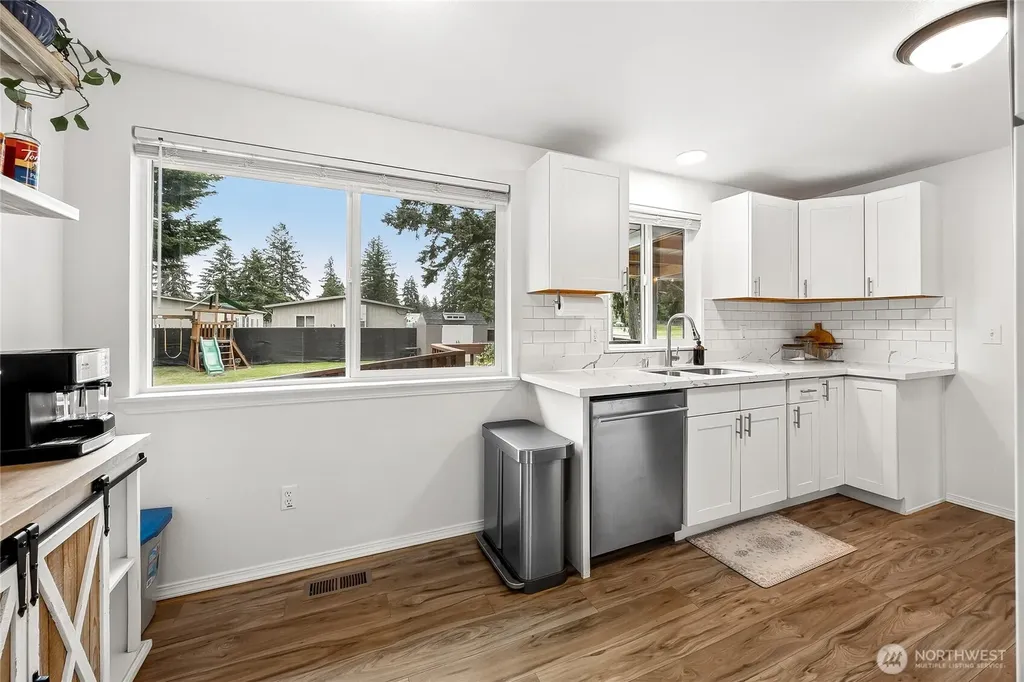 7600 13th Avenue NE Olympia WA 98516