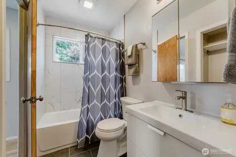 23000 125th Avenue SE Kent WA 98031