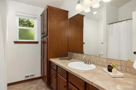17401 125th Street SE Snohomish WA 98290