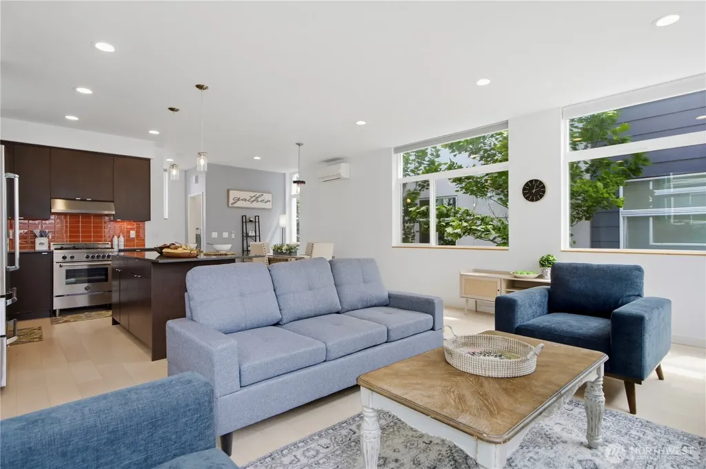 1516 NW 61st Street Seattle WA 98107