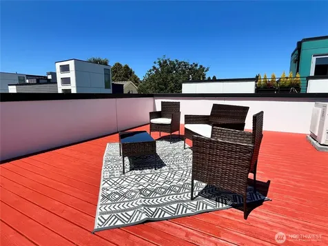 1516 NW 61st Street Seattle WA 98107