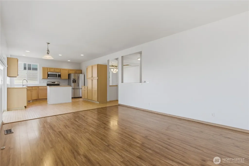 3222 NE Chantel Court Bremerton WA 98311