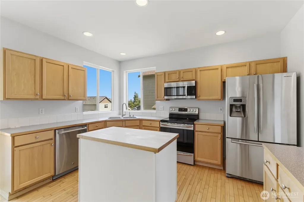 3222 NE Chantel Court Bremerton WA 98311