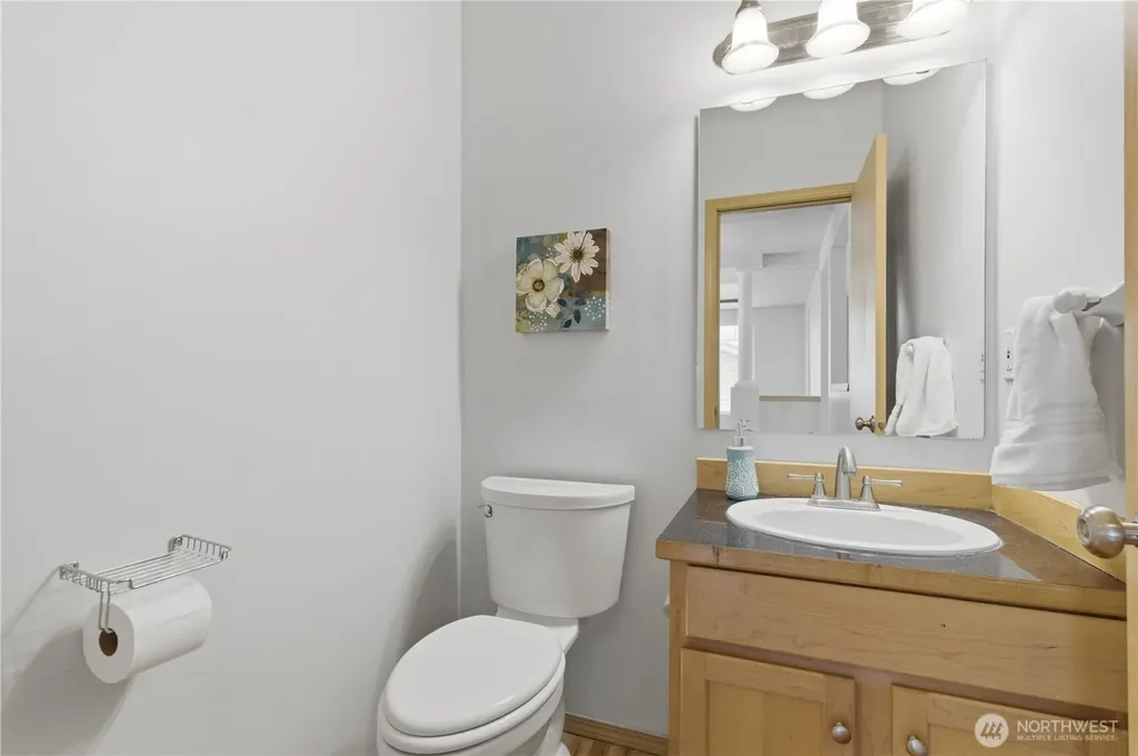 3222 NE Chantel Court Bremerton WA 98311