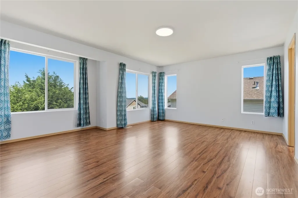 3222 NE Chantel Court Bremerton WA 98311