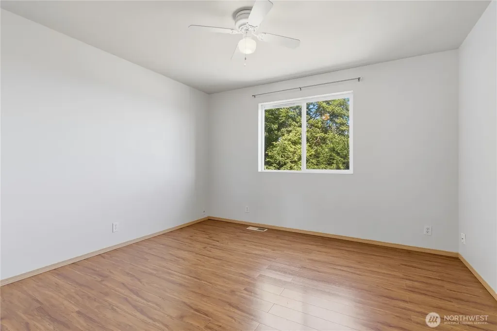 3222 NE Chantel Court Bremerton WA 98311