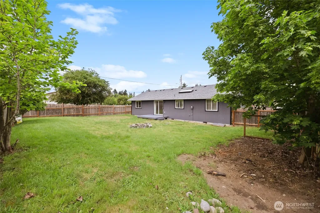 413 Mckenzie Avenue Yelm WA 98597