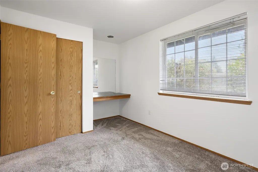 413 Mckenzie Avenue Yelm WA 98597