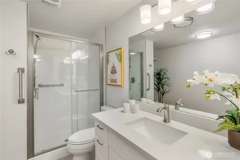 9226 25th Avenue NW Seattle WA 98117