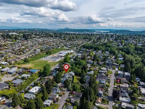 9226 25th Avenue NW Seattle WA 98117