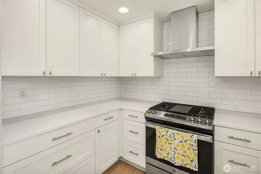 20323 81st Avenue W Edmonds WA 98026