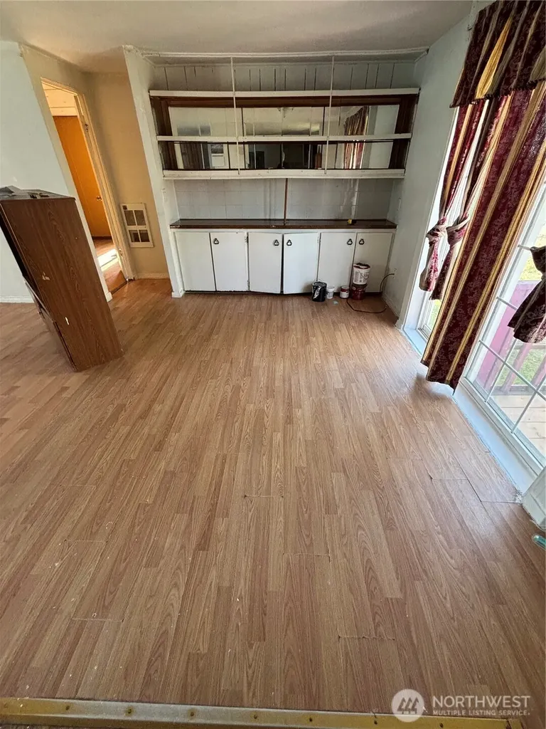 2022 W Broadway Avenue Moses Lake WA 98837