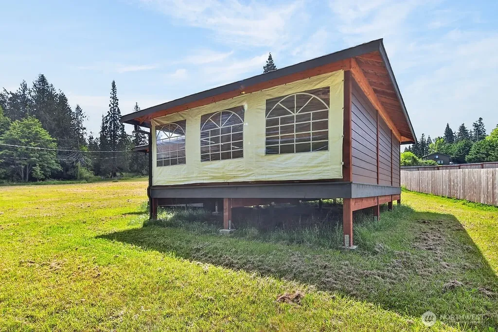 1718 S 3rd Avenue Sequim WA 98382