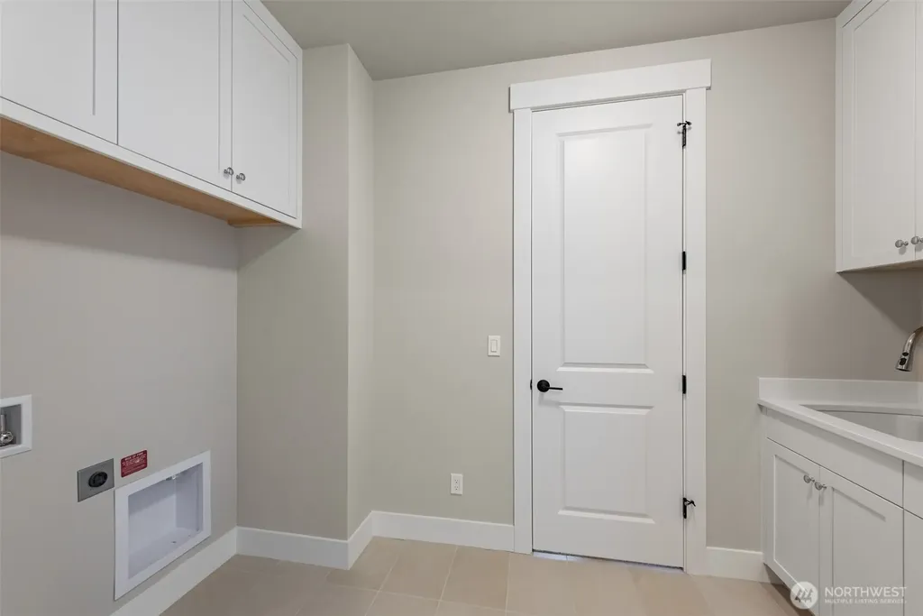 222 106th Avenue SE Bellevue WA 98004
