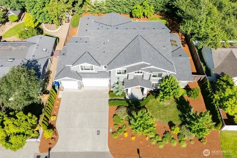 222 106th Avenue SE Bellevue WA 98004