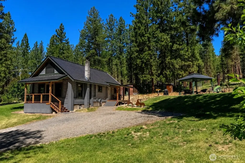 10 Sims Canyon Road Twisp WA 98856