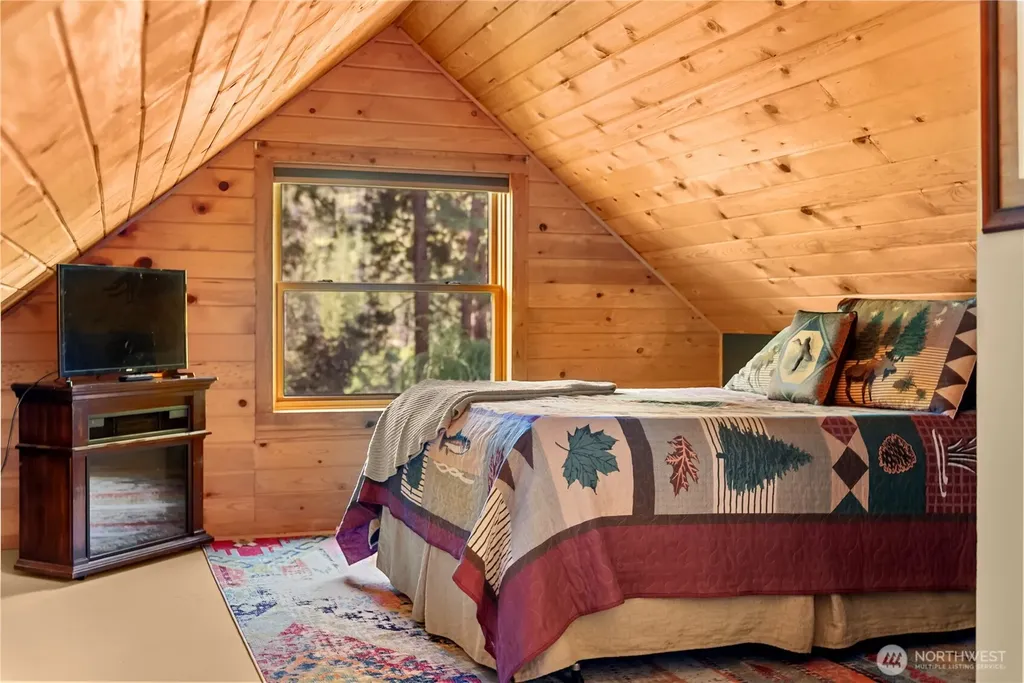 10 Sims Canyon Road Twisp WA 98856