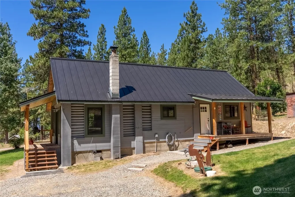 10 Sims Canyon Road Twisp WA 98856