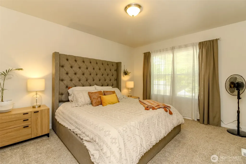 17942 Clear Lake Boulevard SE Yelm WA 98597
