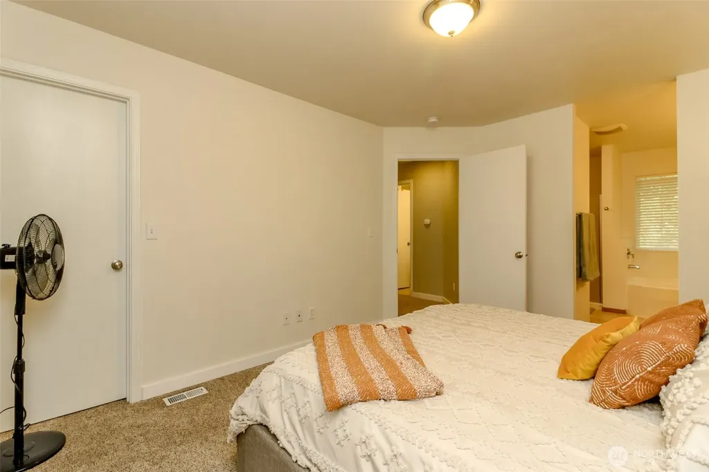 17942 Clear Lake Boulevard SE Yelm WA 98597