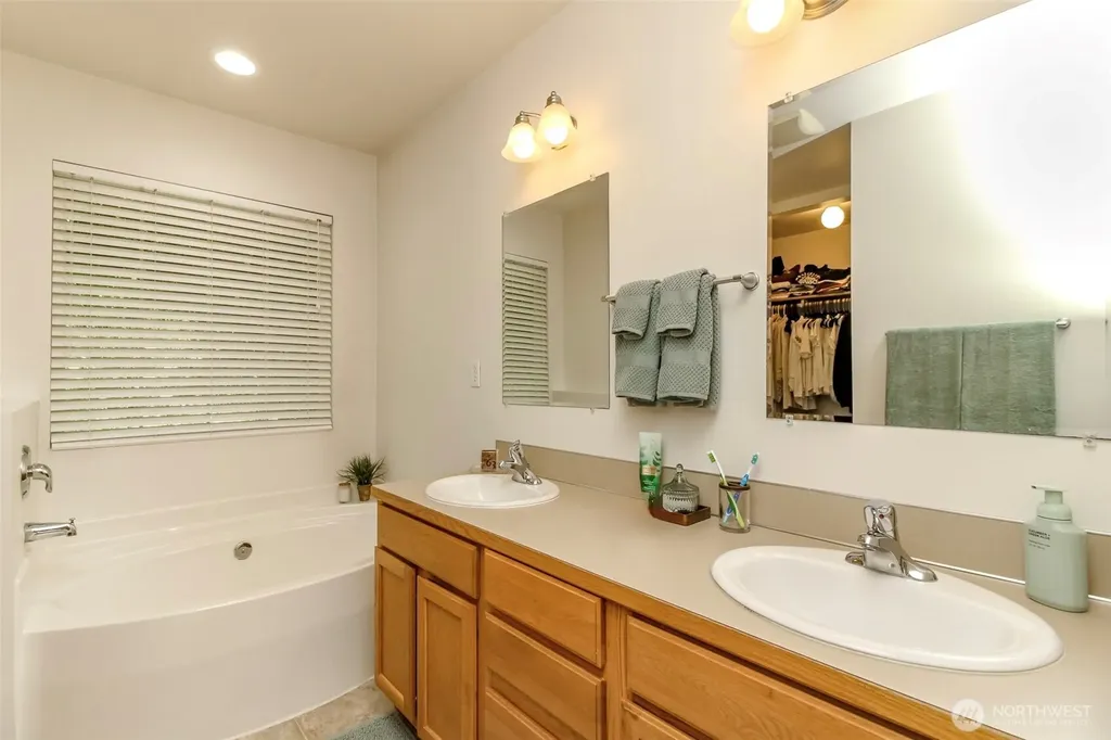17942 Clear Lake Boulevard SE Yelm WA 98597