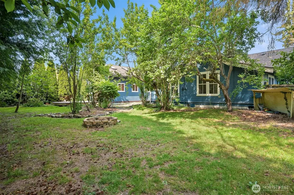 1706 24th Street Bellingham WA 98225