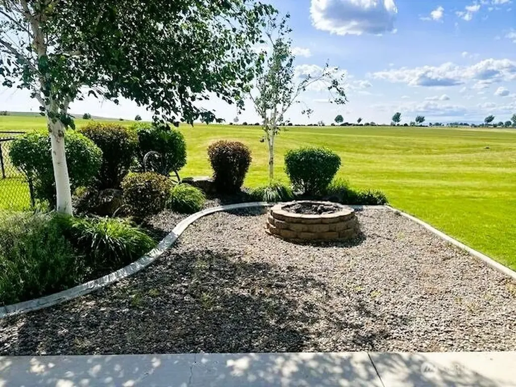 8170 Desert Sage Court SE Othello WA 99344