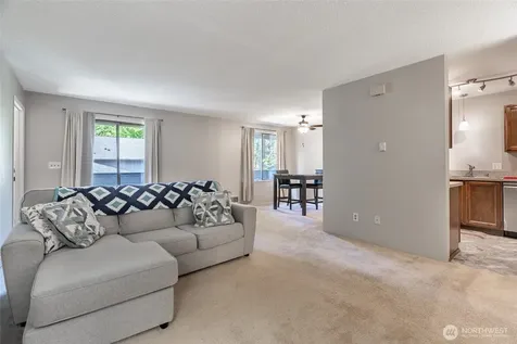 1820 330th Street S Federal Way WA 98003