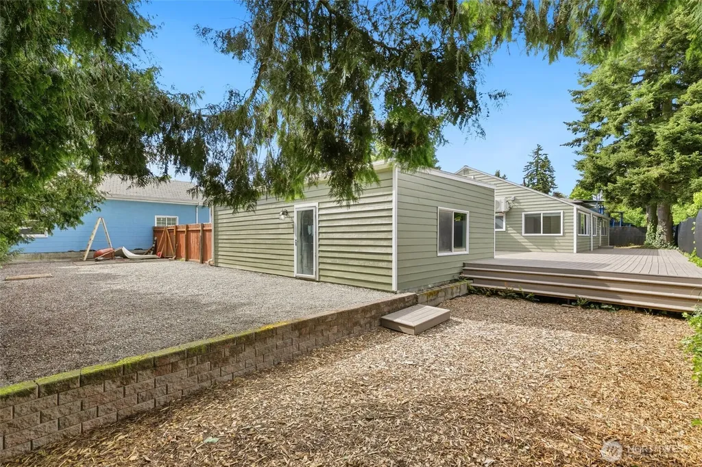 11636 13th Avenue SW Burien WA 98146