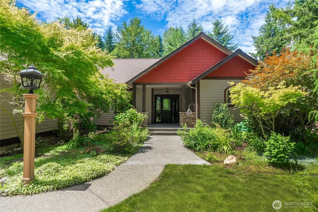 8401 Dawn Hill Drive SE Olympia WA 98513