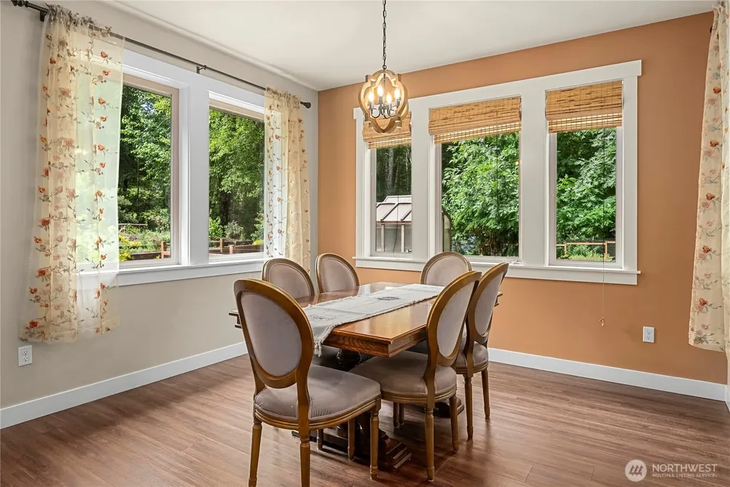 8401 Dawn Hill Drive SE Olympia WA 98513