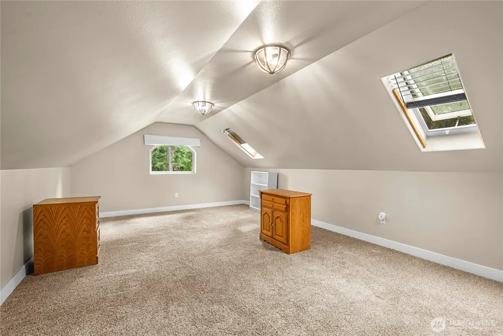 8401 Dawn Hill Drive SE Olympia WA 98513