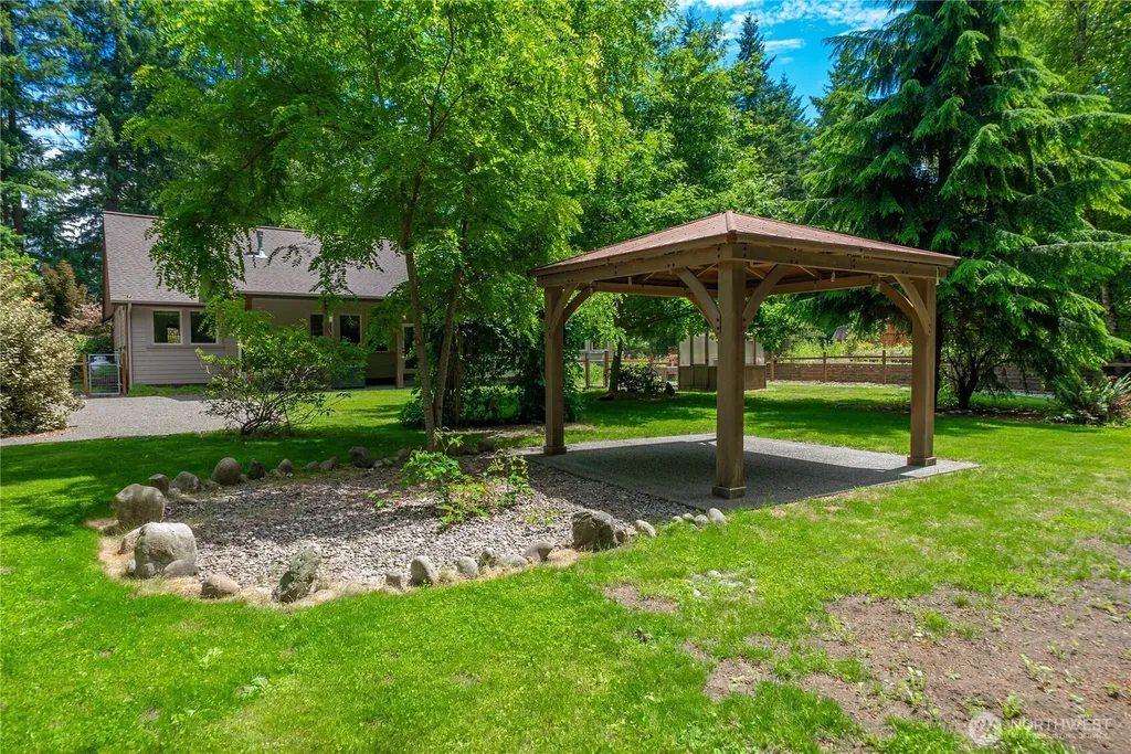 8401 Dawn Hill Drive SE Olympia WA 98513