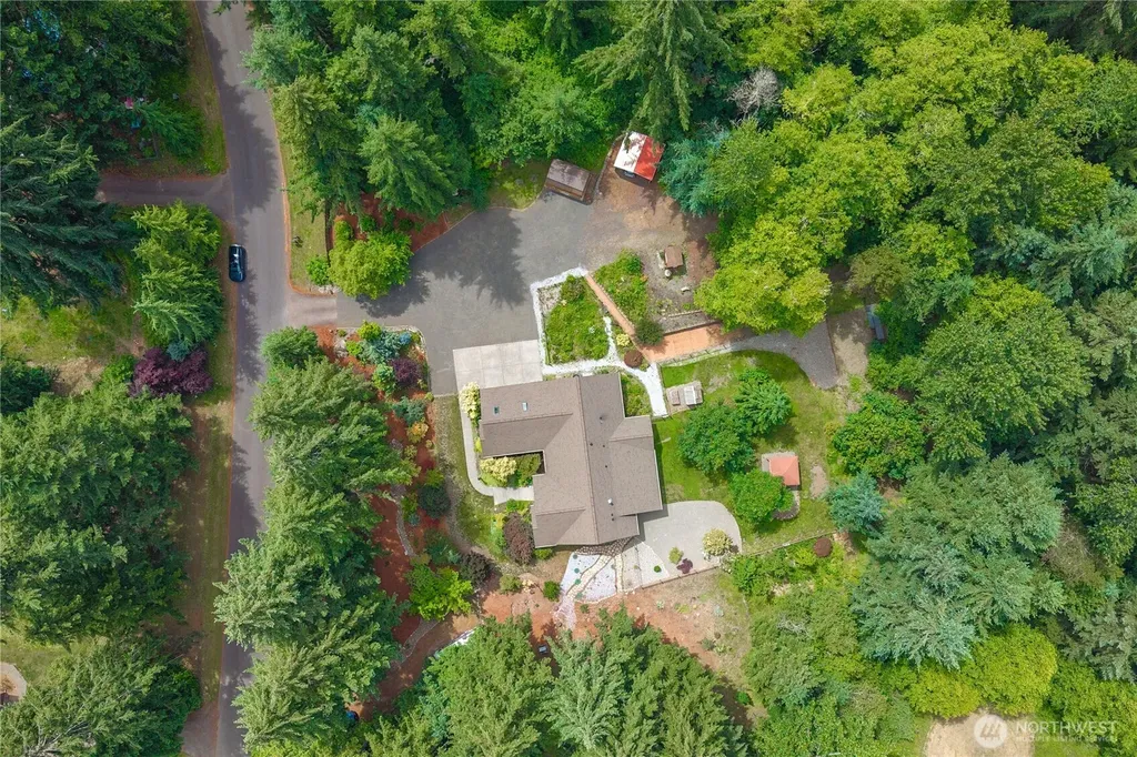 8401 Dawn Hill Drive SE Olympia WA 98513
