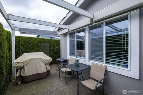 27229 217th Place SE Maple Valley WA 98038