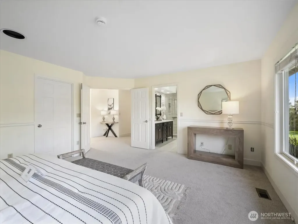 14823 164th Place NE Woodinville WA 98072