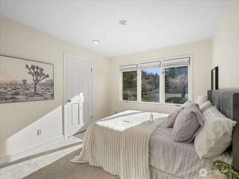 14823 164th Place NE Woodinville WA 98072
