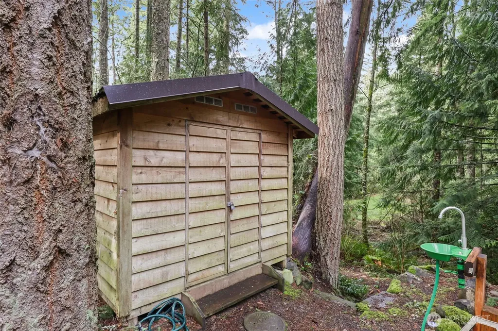 22231 Bluewater Court SE Yelm WA 98597