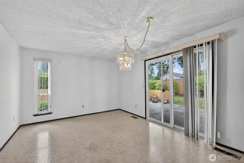 862 136th Street Ct E Tacoma WA 98445