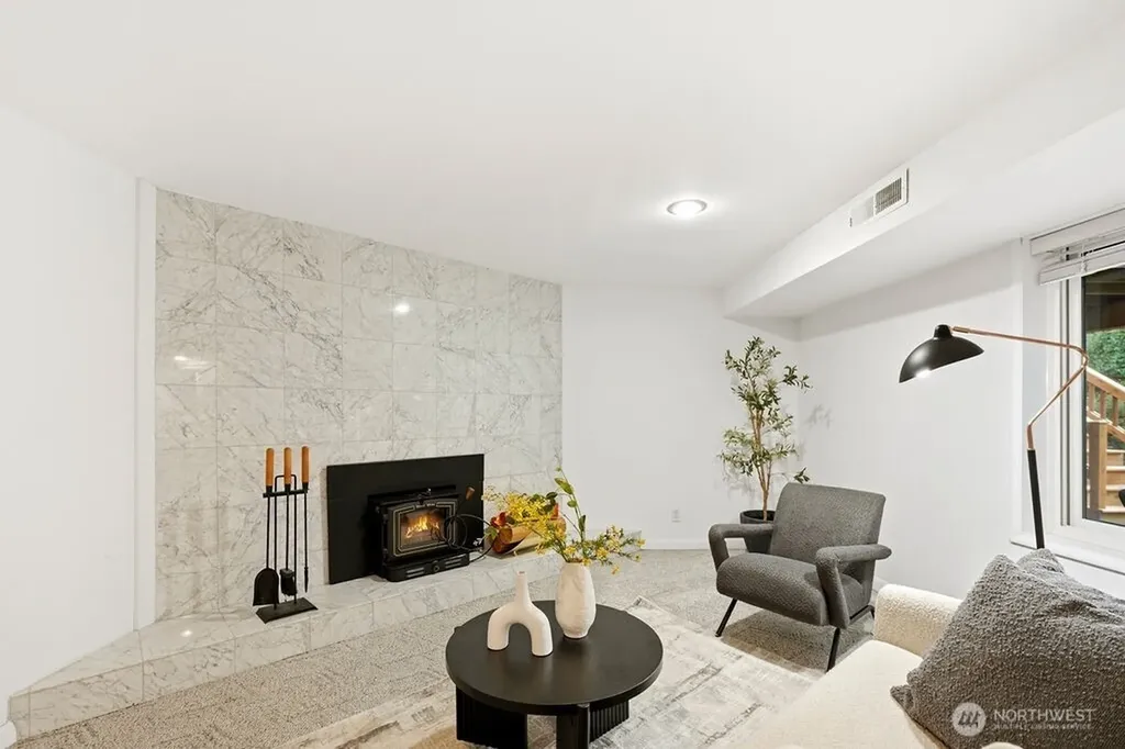 10851 Marine View Drive Seattle WA 98146
