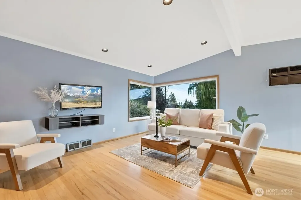 10851 Marine View Drive Seattle WA 98146
