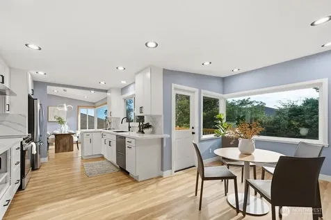 10851 Marine View Drive Seattle WA 98146
