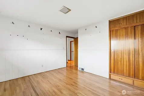 10851 Marine View Drive Seattle WA 98146